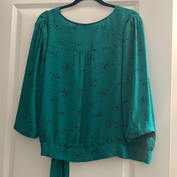 3 for $15 Blouse - Picture 6 of 7